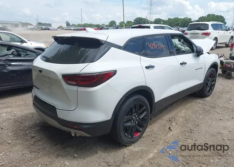 2024 Chevrolet Blazer Awd 2Lt из США, поврежденный, VIN 3GNKBHR45RS203647